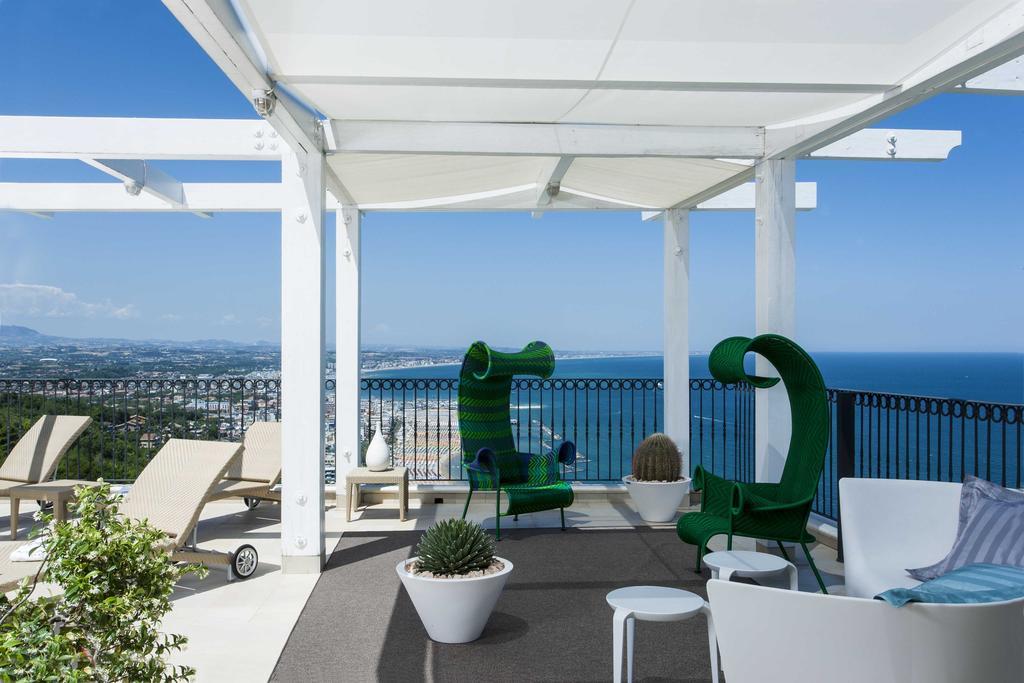 Hotel Posillipo Gabicce Mare Eksteriør bilde